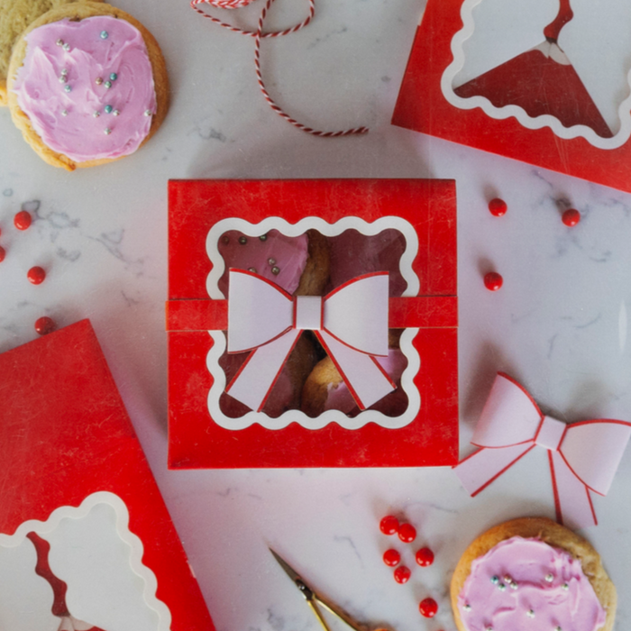 Red Bow Ric Rac Treat Boxes