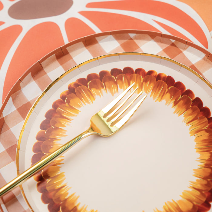 Brown Gingham Dinner Paper Plates