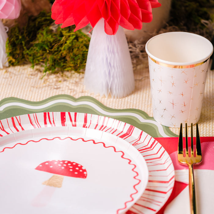 Radiance Red Dinner Paper Plates