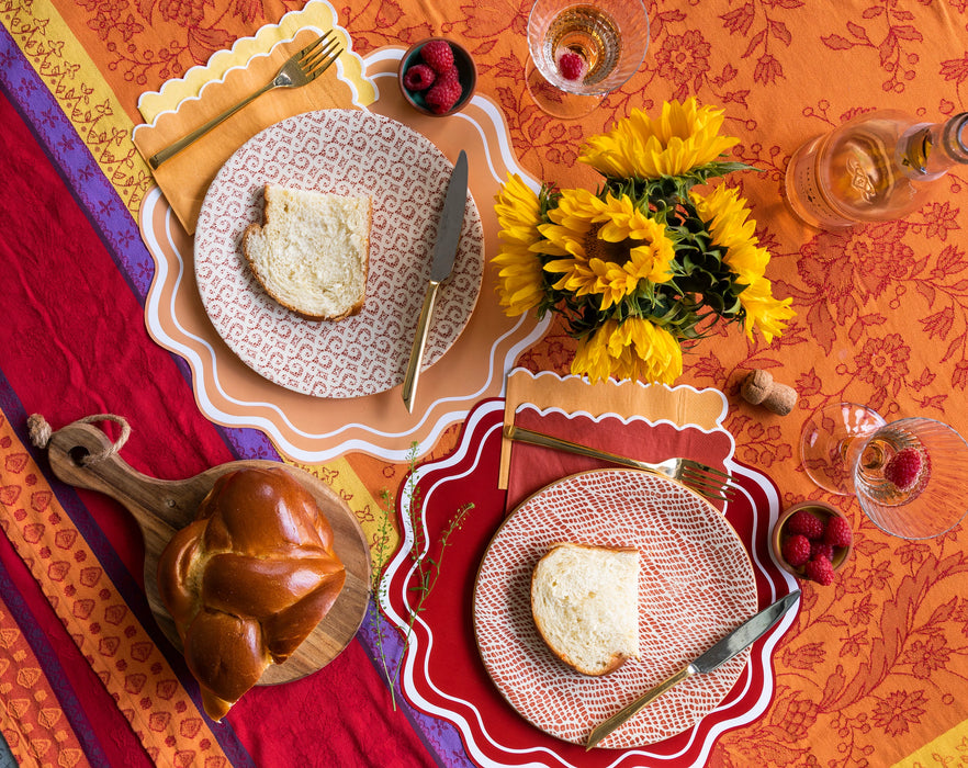 Red Wavy Scallop Paper Placemats